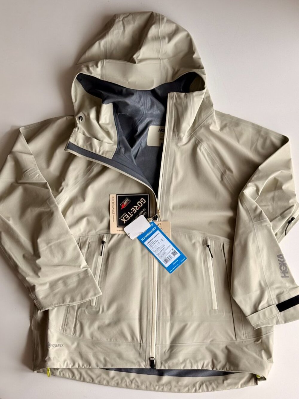 NWT HOKA Transport Jacket GTX GORE-TEX 3L Waterproof Running Jacket - Women's L